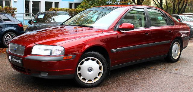 Volvo S80 BI-FUEL *  LEDER* GSD* GAS ANLAGE