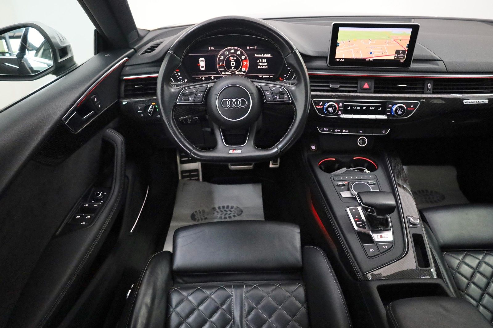 Fahrzeugabbildung Audi S5 SB quattro Leder,Navi,Matrix,SD,Kamera,Bang&O