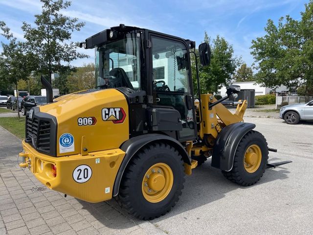 CAT 906