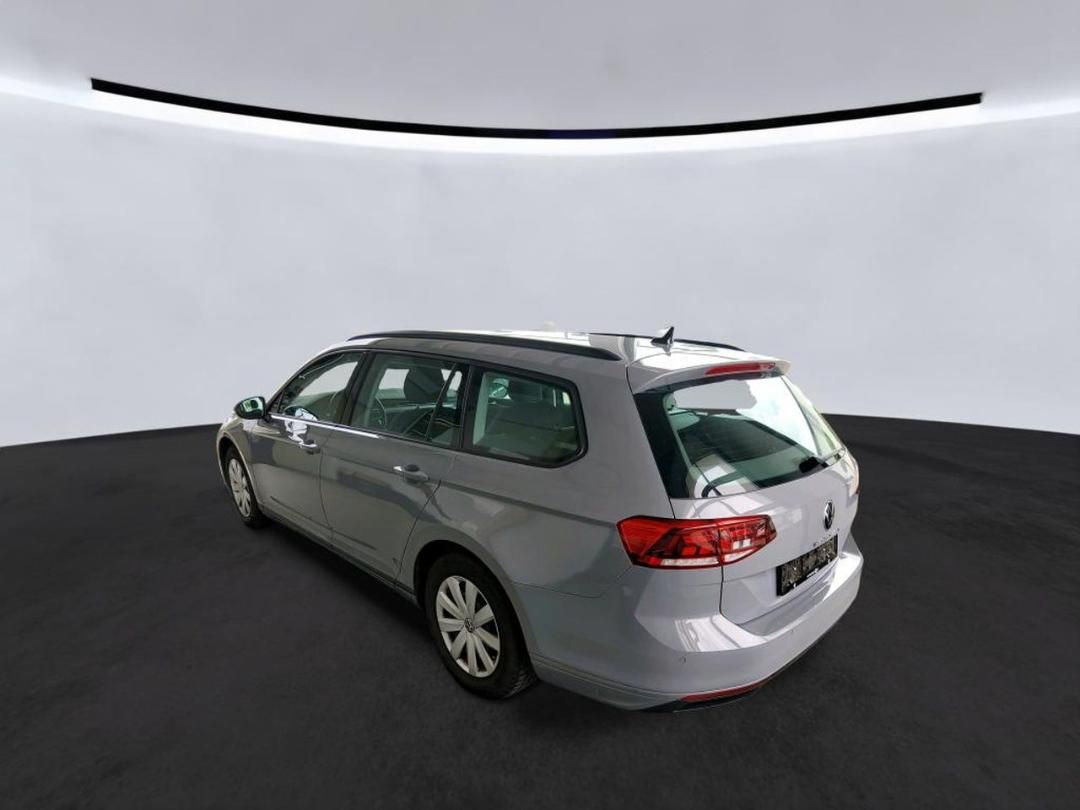 Volkswagen Passat Variant 1.5 TSI DSG LED Rfk Navi Allwette foto 3