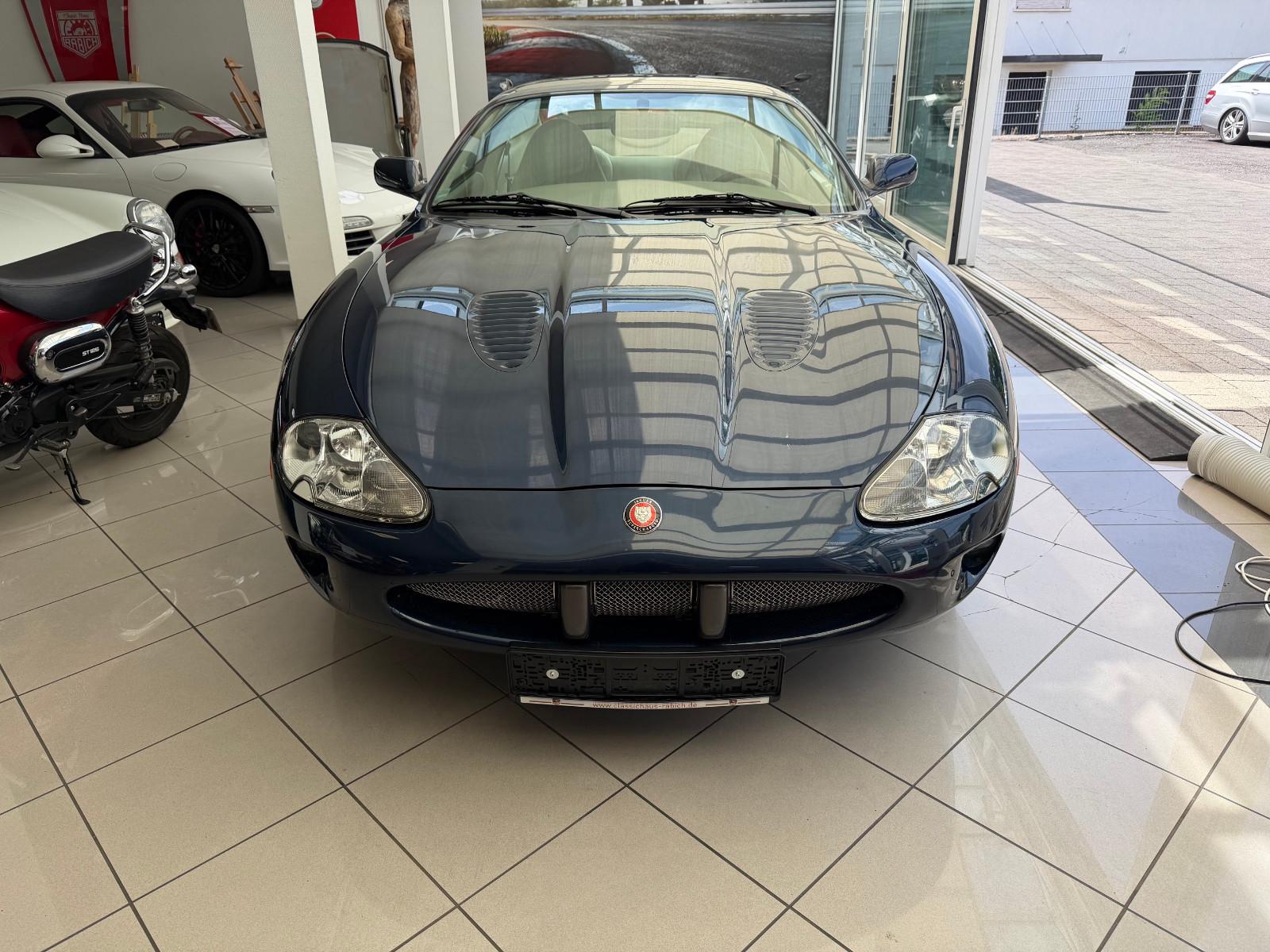 Jaguar XKR S/C Coupe  14900km