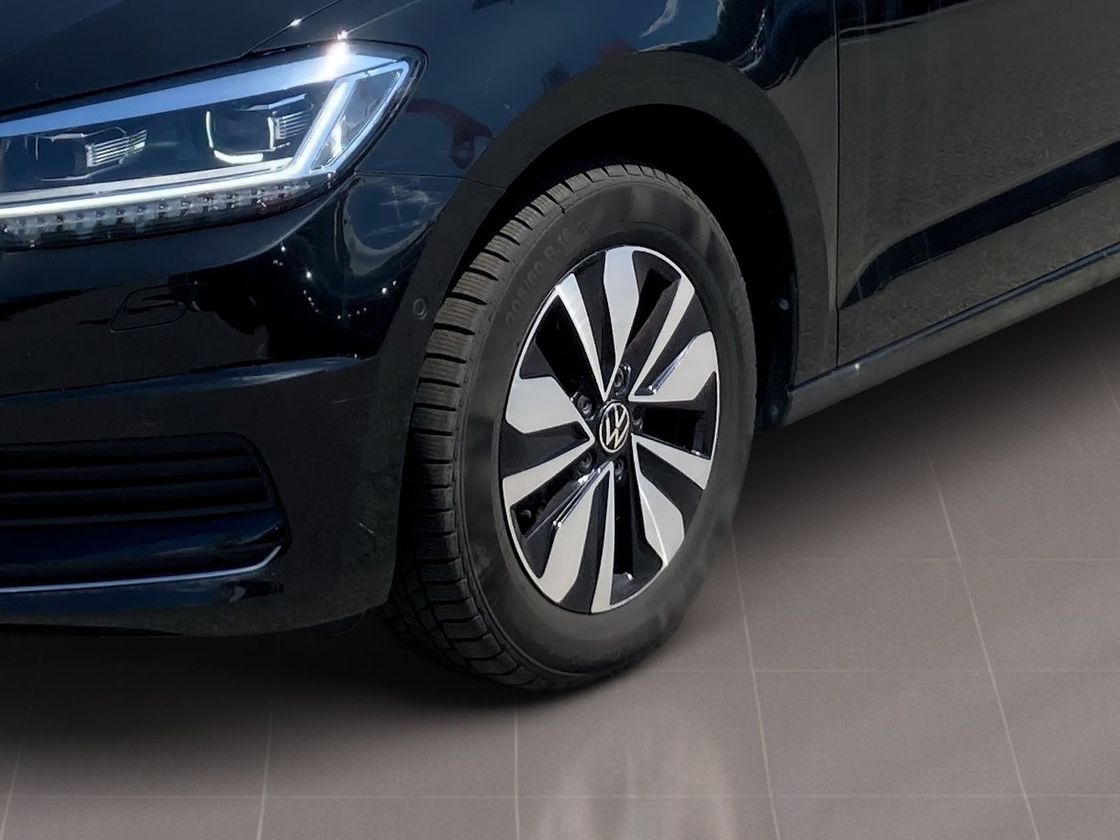 Volkswagen Touran - Bild 7