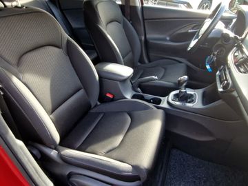 Hyundai i30 1.4 Trend (99 PS)