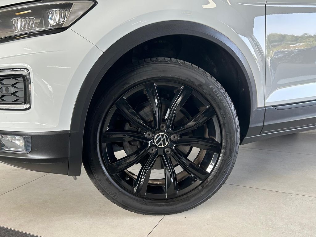 Volkswagen T-Roc 1.5 TSI BLACK-STYLE*NAVI*PDC+CAM*SHZ*LED*