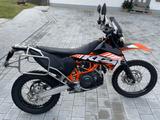 KTM 690 Enduro R - KTM ENDURO 690 R
