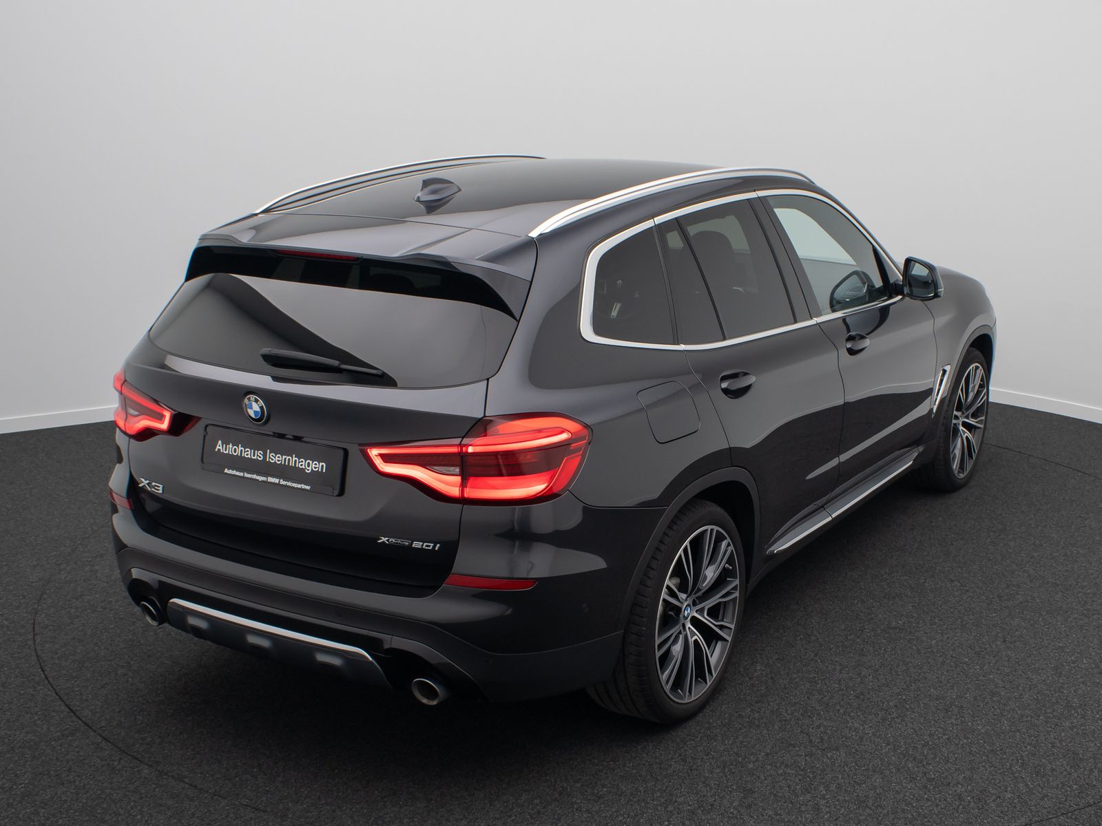 Fahrzeugabbildung BMW X3 xD20i LuxuryLine HUD Kamera Alarm HiFi 21Zoll