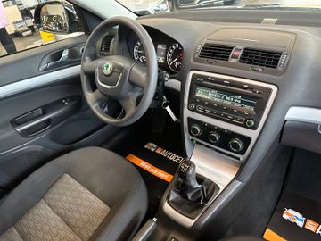MYAUTOCENTER – Gebraucht- und Jahreswagen mit Werkstattservice in Pfaffenhofen Skoda Octavia Combi Ambiente *Klima*TÜV NEU*