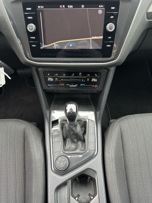 Fahrzeugabbildung Volkswagen Tiguan Allspace 2.0 TDI DSG 4M Life NAV+LED+AHK