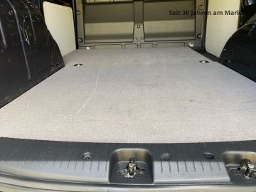 Volkswagen Caddy Maxi - 9
