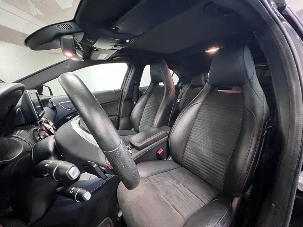 Mercedes-Benz A 45 AMG 4Matic/ PERFORMANCE/ 2015 / 102 DB Mercedes-Benz A 45 AMG 4Matic/ PERFORMANCE/ 2015 / 102 DB