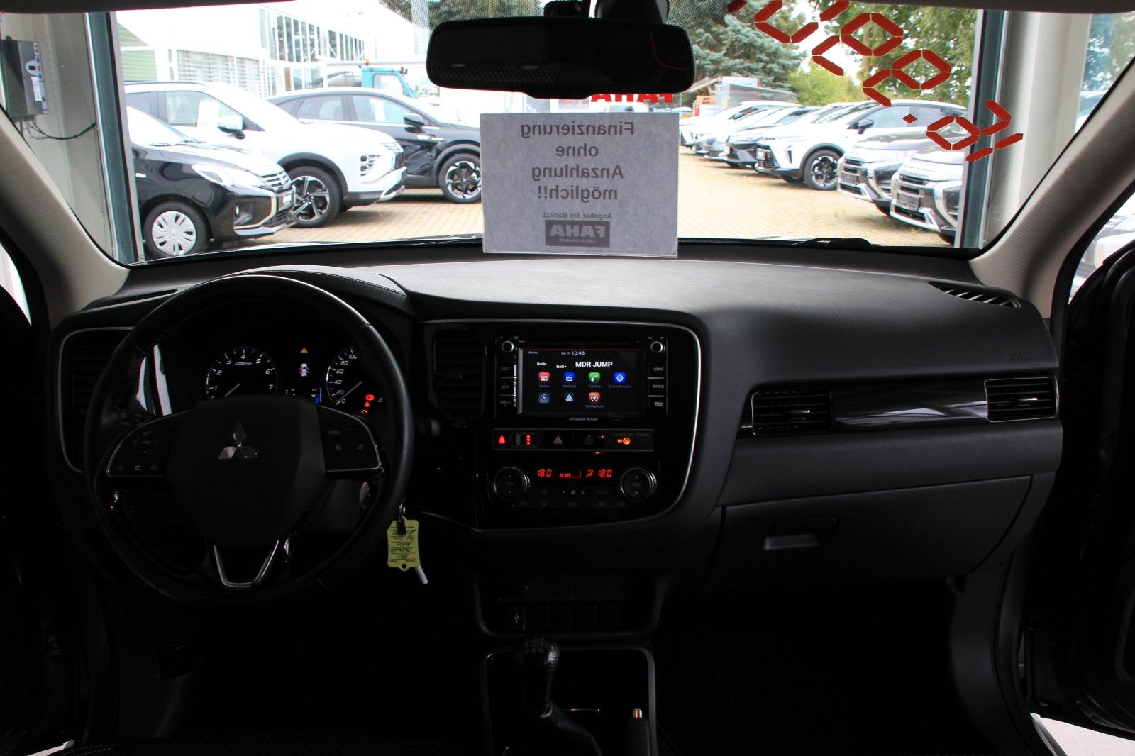 Fahrzeugabbildung Mitsubishi Outlander Active 2WD