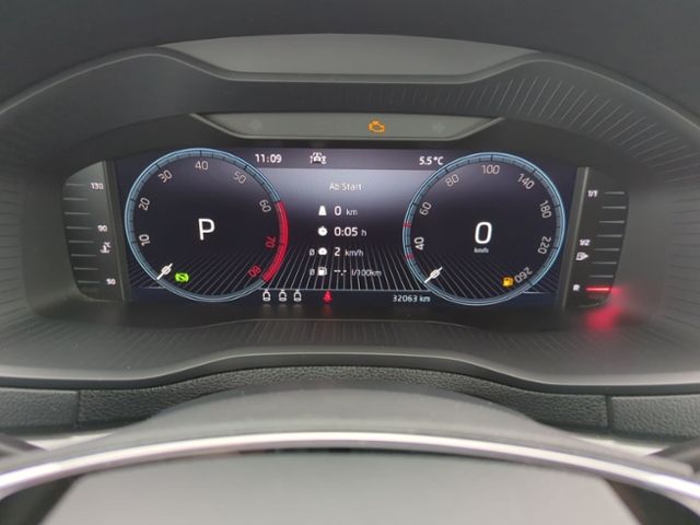 Fahrzeugabbildung SKODA Karoq 1.5 TSI DSG Tour 1.Hand
