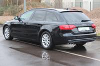 Audi A4 Avant Attraction ultra Navi PDC AHK MMI EU6