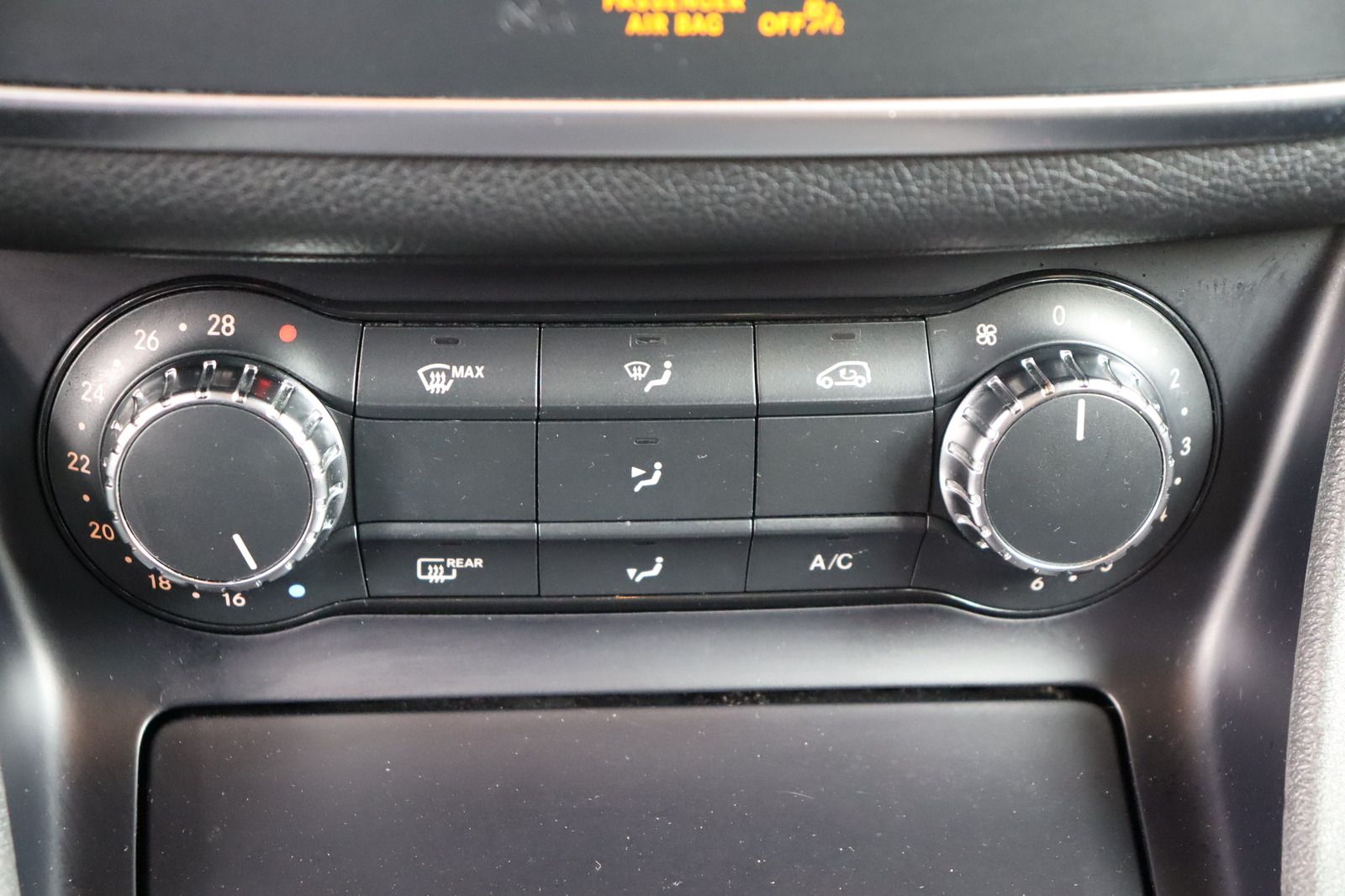 Fahrzeugabbildung Mercedes-Benz CLA 250 Shooting Brake Sport 4Matic
