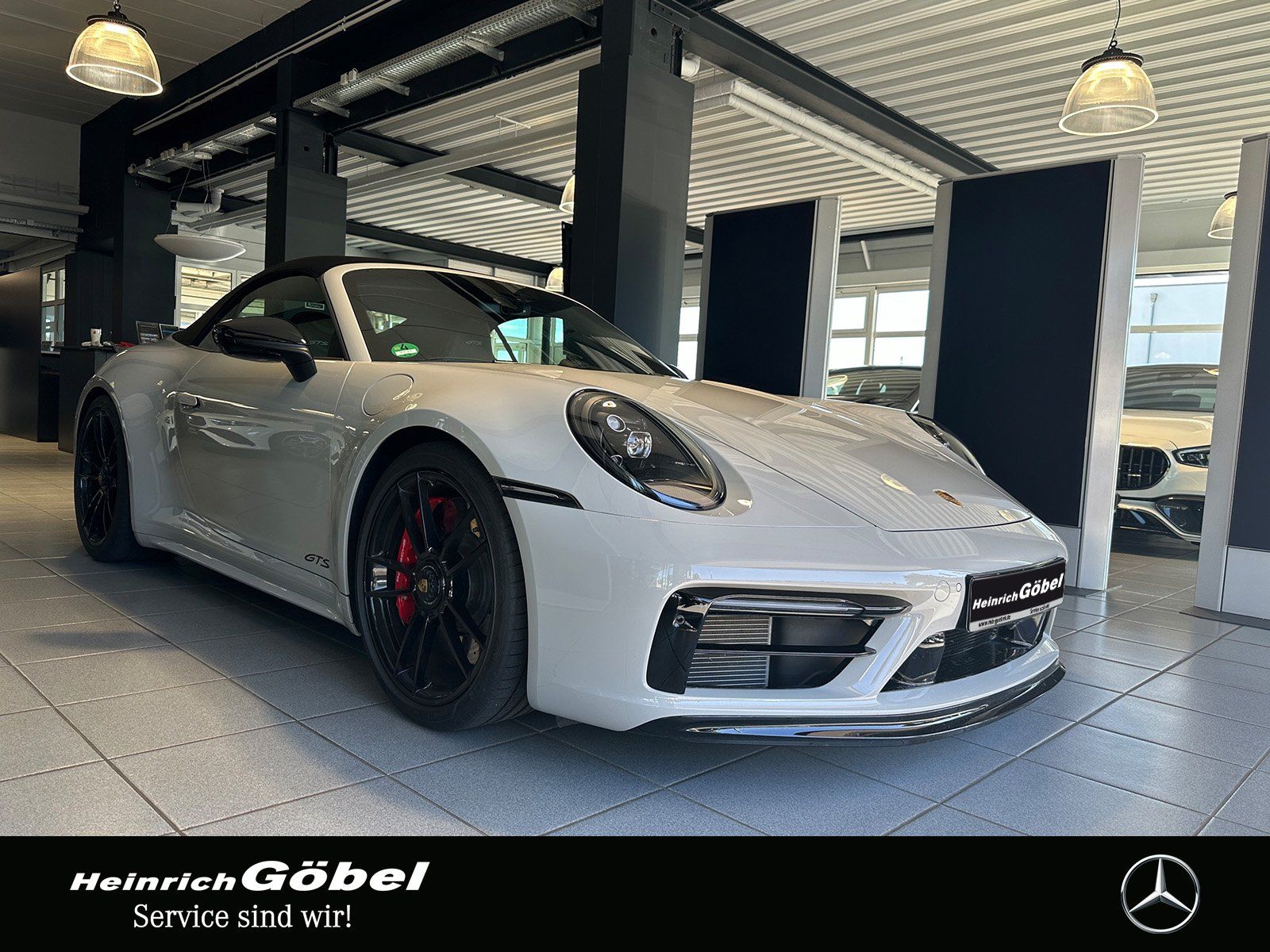 Fahrzeugabbildung Porsche 911 Carrera GTS Liftsystem, Hinterachslenkung