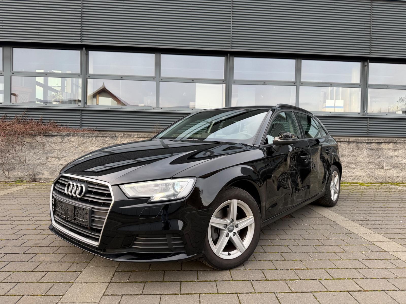 Audi A3 Sportback 1.5TSI S-Tronic *NAVI+PDC+BI-XEN*