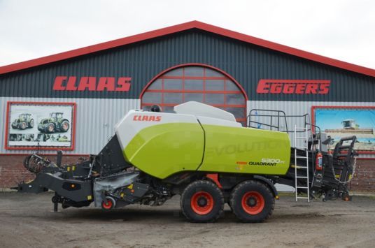 Claas QUADRANT 5300 EVOLUTION FC Tan