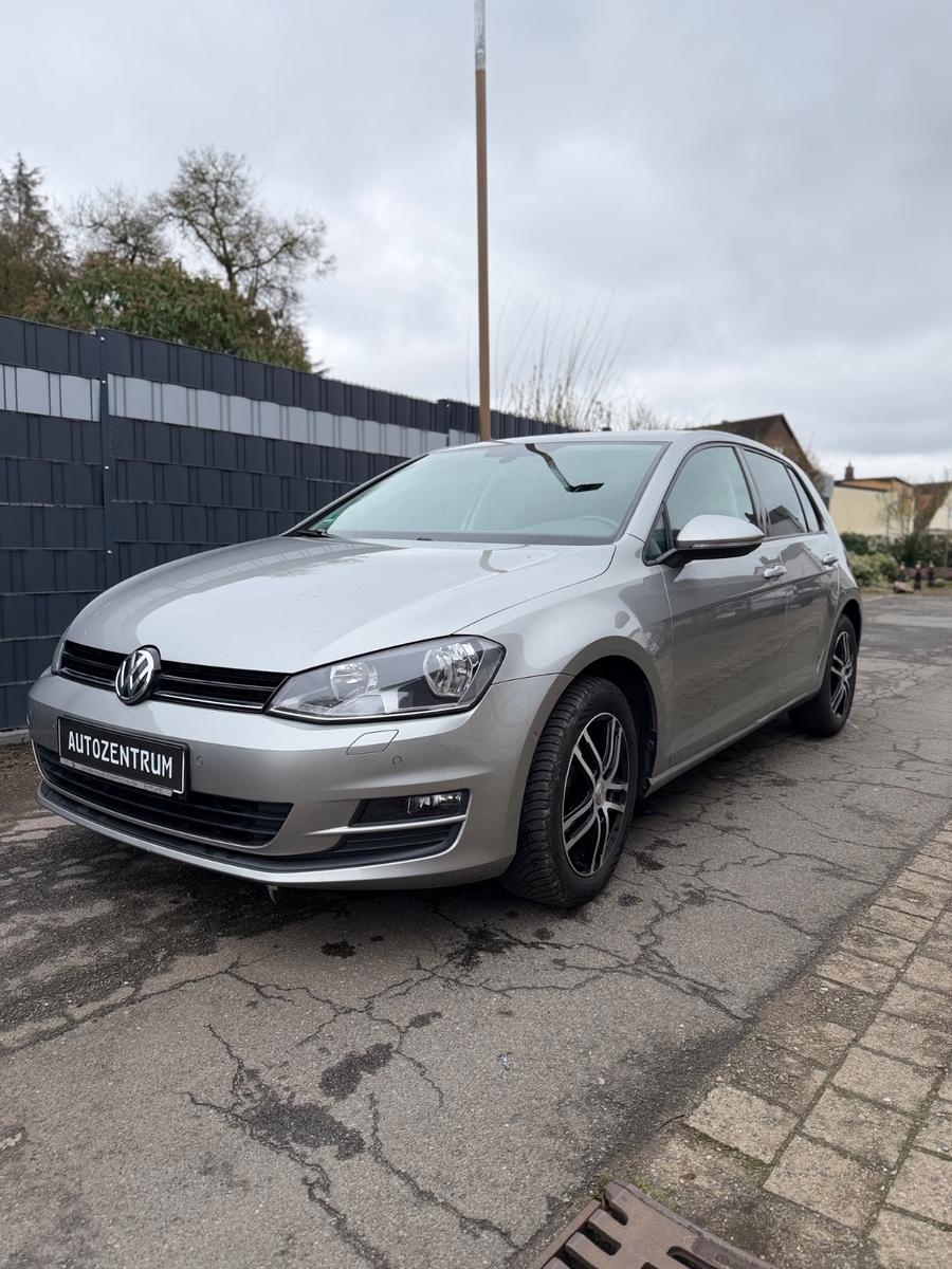 Volkswagen Golf VII 1.2 Lim. Trendline BMT /AUTOMATIK