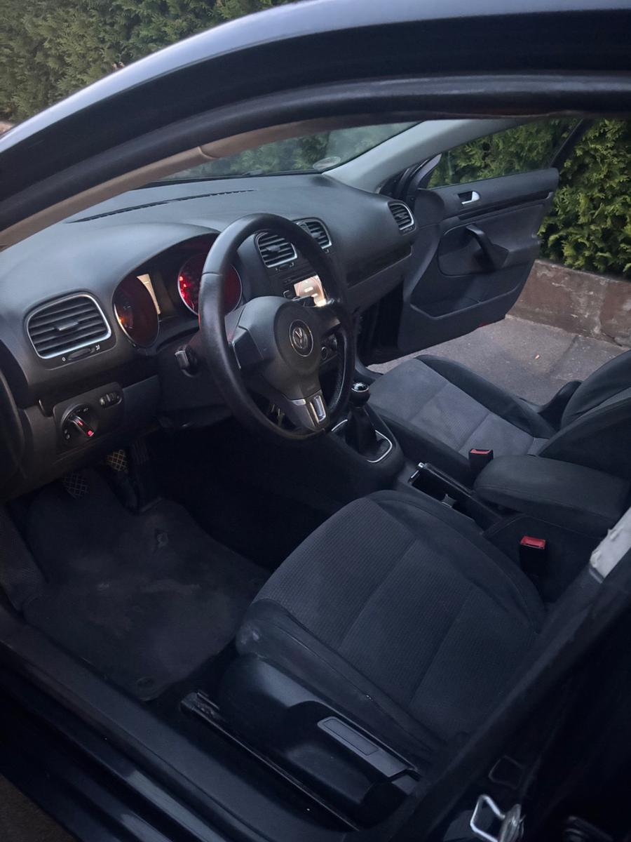 Volkswagen Golf 2010 — photo 12