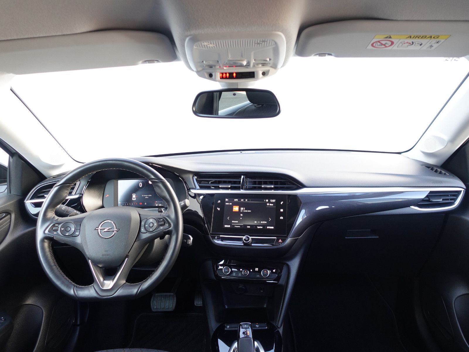 Fahrzeugabbildung Opel Corsa 1.2Turbo Elegance Automatik SHZ,PDC,Kamera