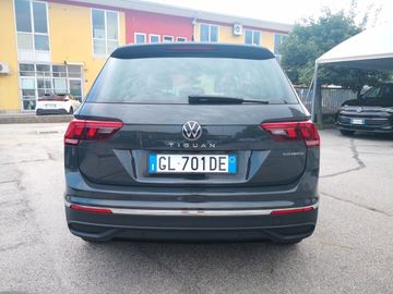 Volkswagen Tiguan - 7