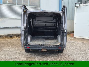 Renault Trafic - 10