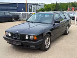 BMW 520i Kombi 6 Zylinder Panorama-Dach - BMW: Zylinder