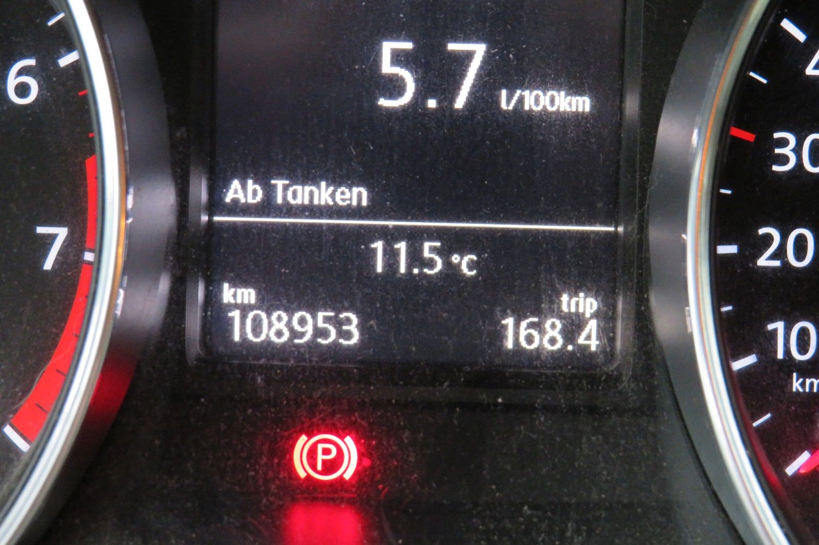 Fahrzeugabbildung Volkswagen Polo V Lounge 4T PDC GJ AHK CLIMATRONIC