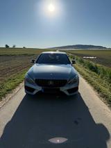 Mercedes-Benz C 400 4MATIC Autom. - - silberne Mercedes-Benz C 400