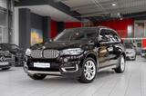 BMW X5 xDrive 40d*PURE-EXPENSIVE*LEDER*PANO*HIFI*NAV - BMW X5 in Köln