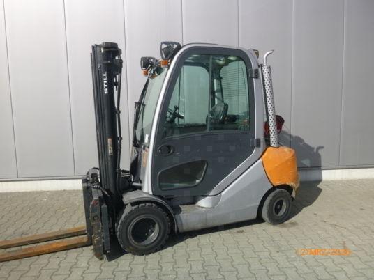 Still RX 70-30 T Gabelstapler