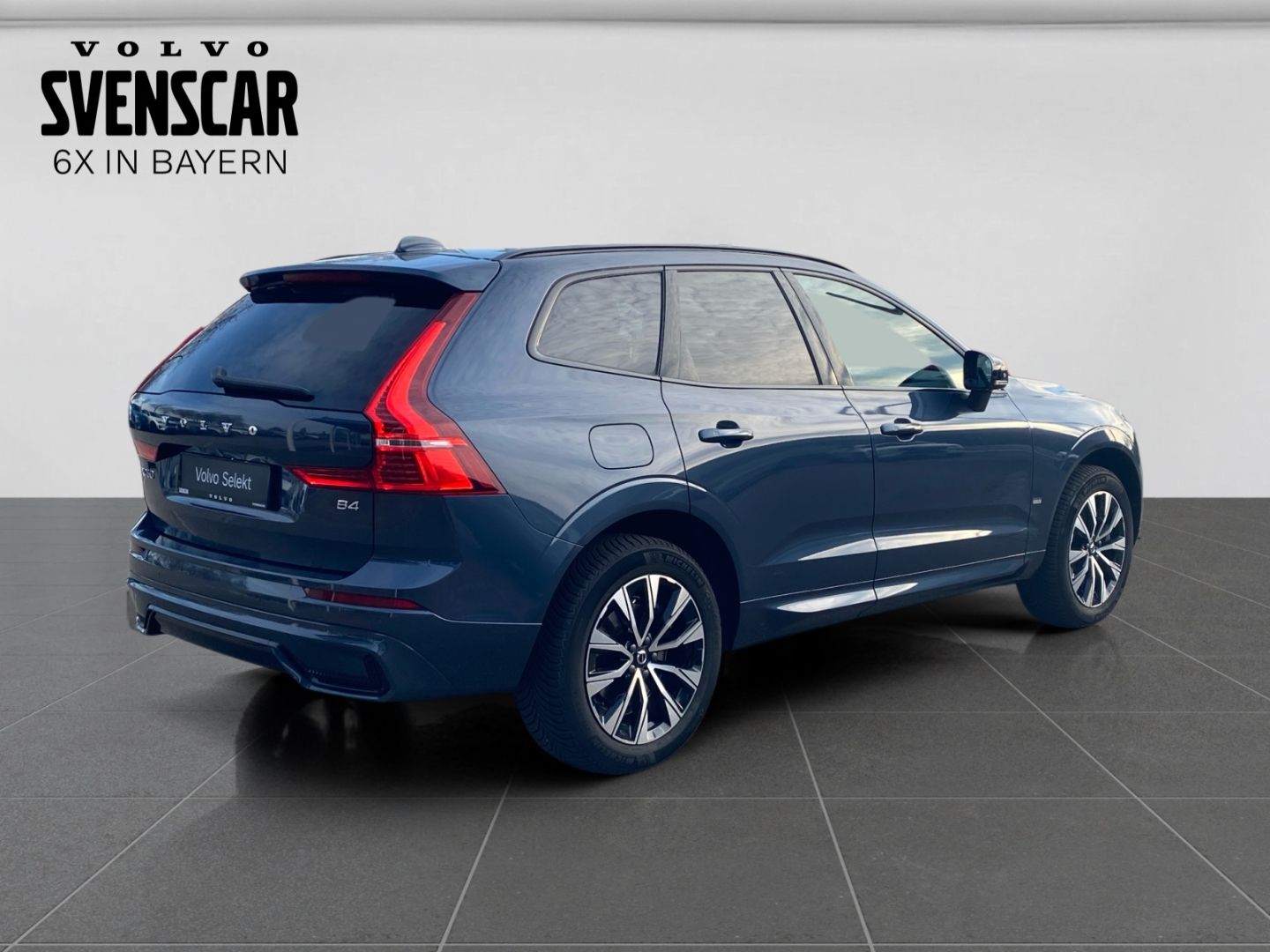 Volvo XC60 Plus Dark B4 Benzin StandHZG AHK Navi Leder foto 5