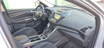 Ford Kuga - 12
