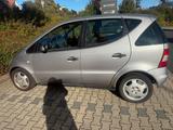 Mercedes-Benz Mercedes A160 - gebrauchte Mercedes-Benz A 160 aus dem Jahr 2001