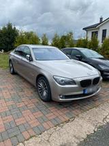 BMW f01 740i - BMW 740 aus 2009: 740i