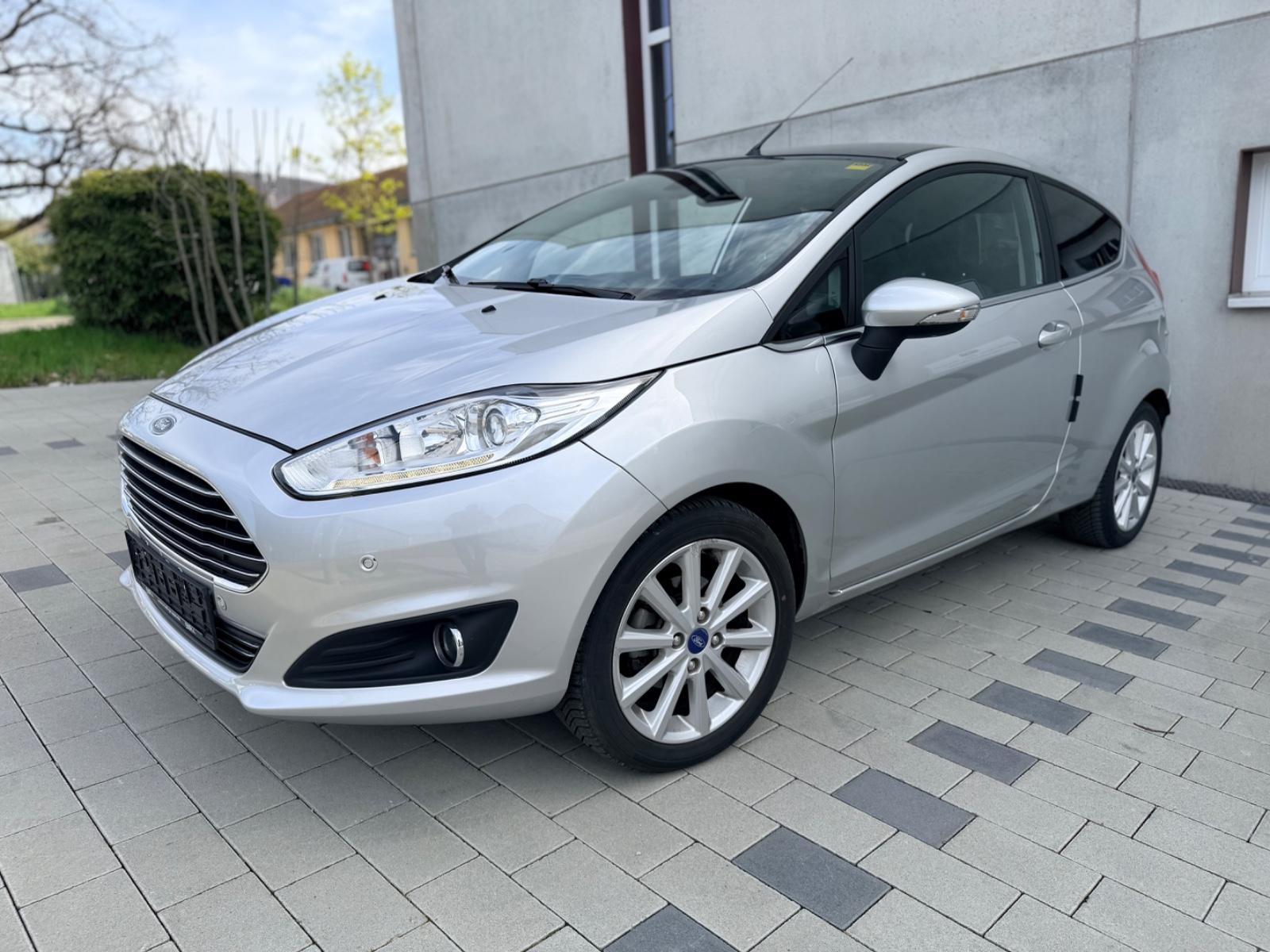 Ford Fiesta 1,0 EcoBoost 74kW Titanium Klima LED PDC