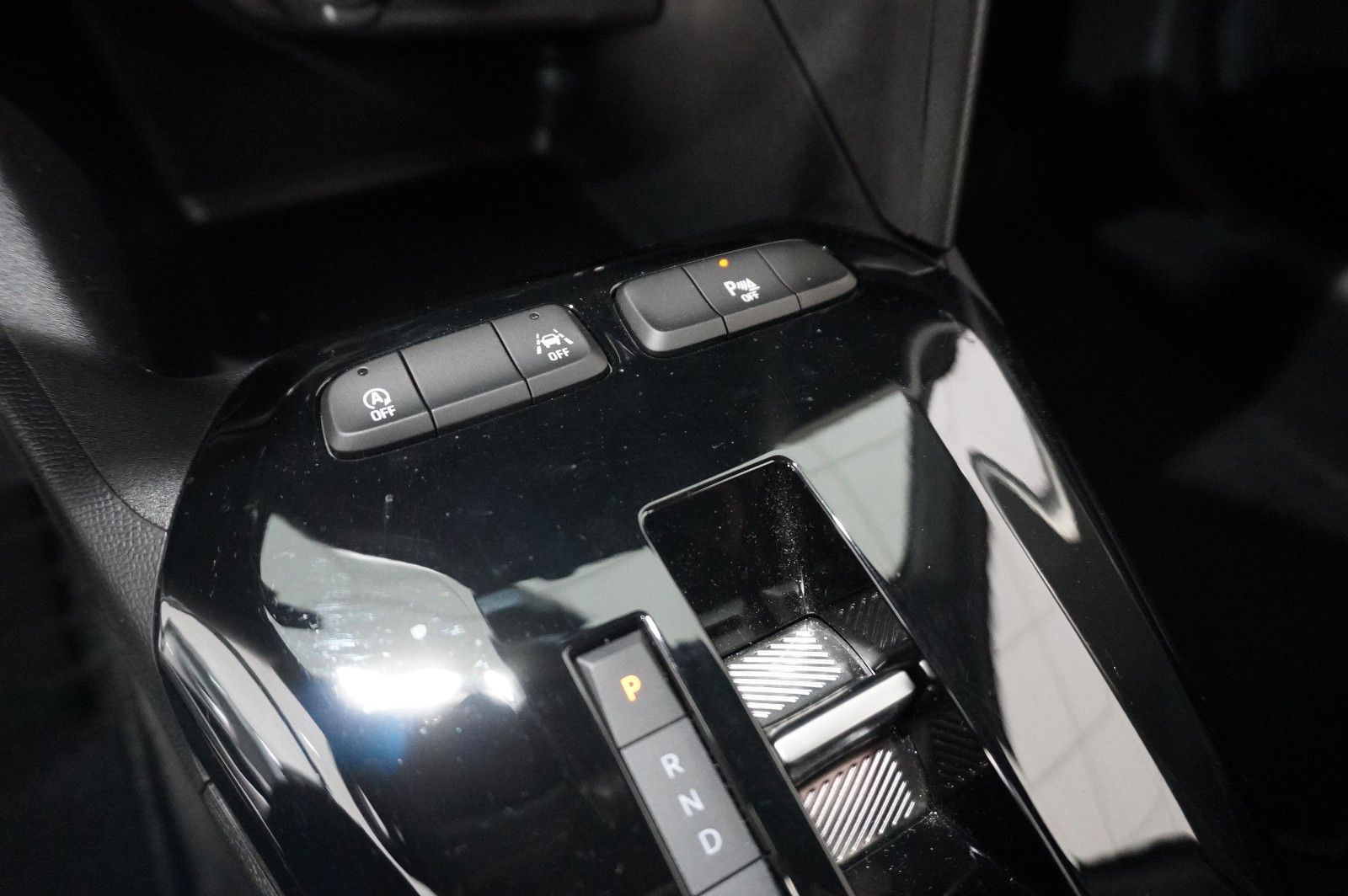 Fahrzeugabbildung Opel Corsa F 1.2T GS SPORT NAVI/LED/KAMERA/SPORT/DAB+
