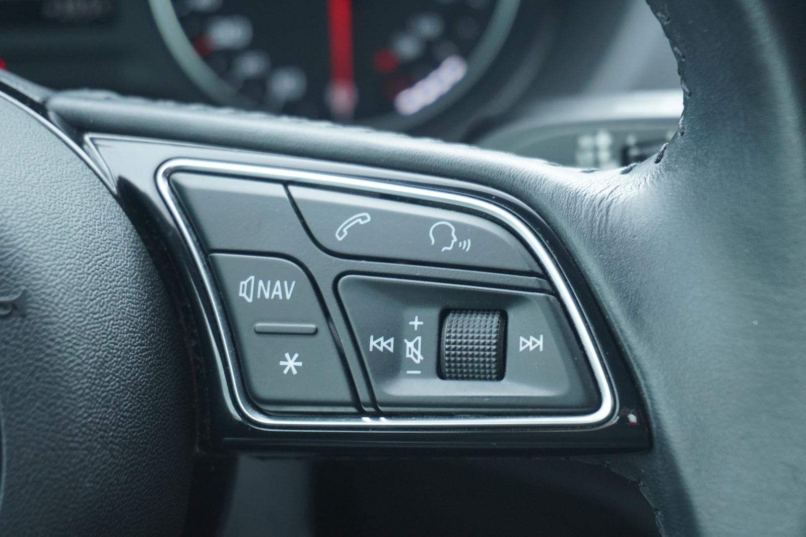 Audi Q2 1.0 TFSI LED Navi Sitzheizung Keyless-Go