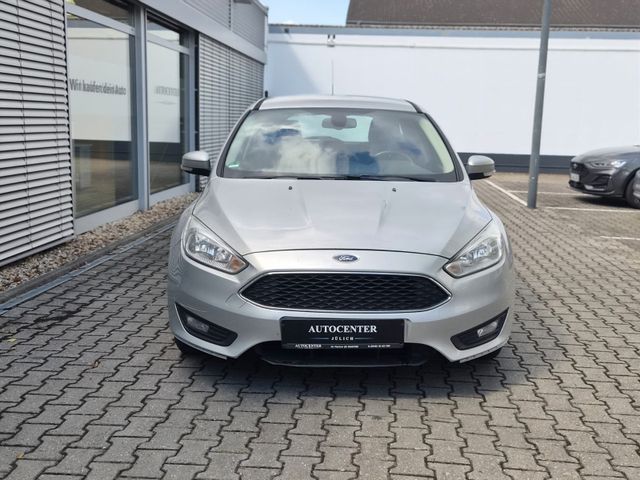 FORD Focus Turnier Business - Bild 3