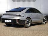 Hyundai IONIQ 6 77,4 kWh (229PS) UNIQ #digitaleAußenspie - silberne Hyundai IONIQ 6