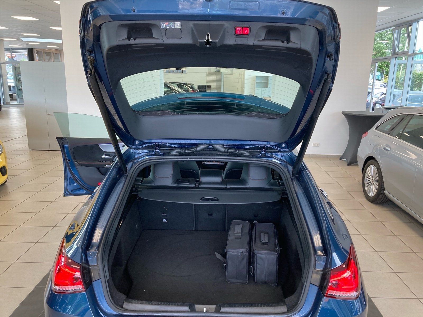Fahrzeugabbildung Mercedes-Benz CLA 250 e SB AMG*Distronic*360*MultiBeam*Keyless