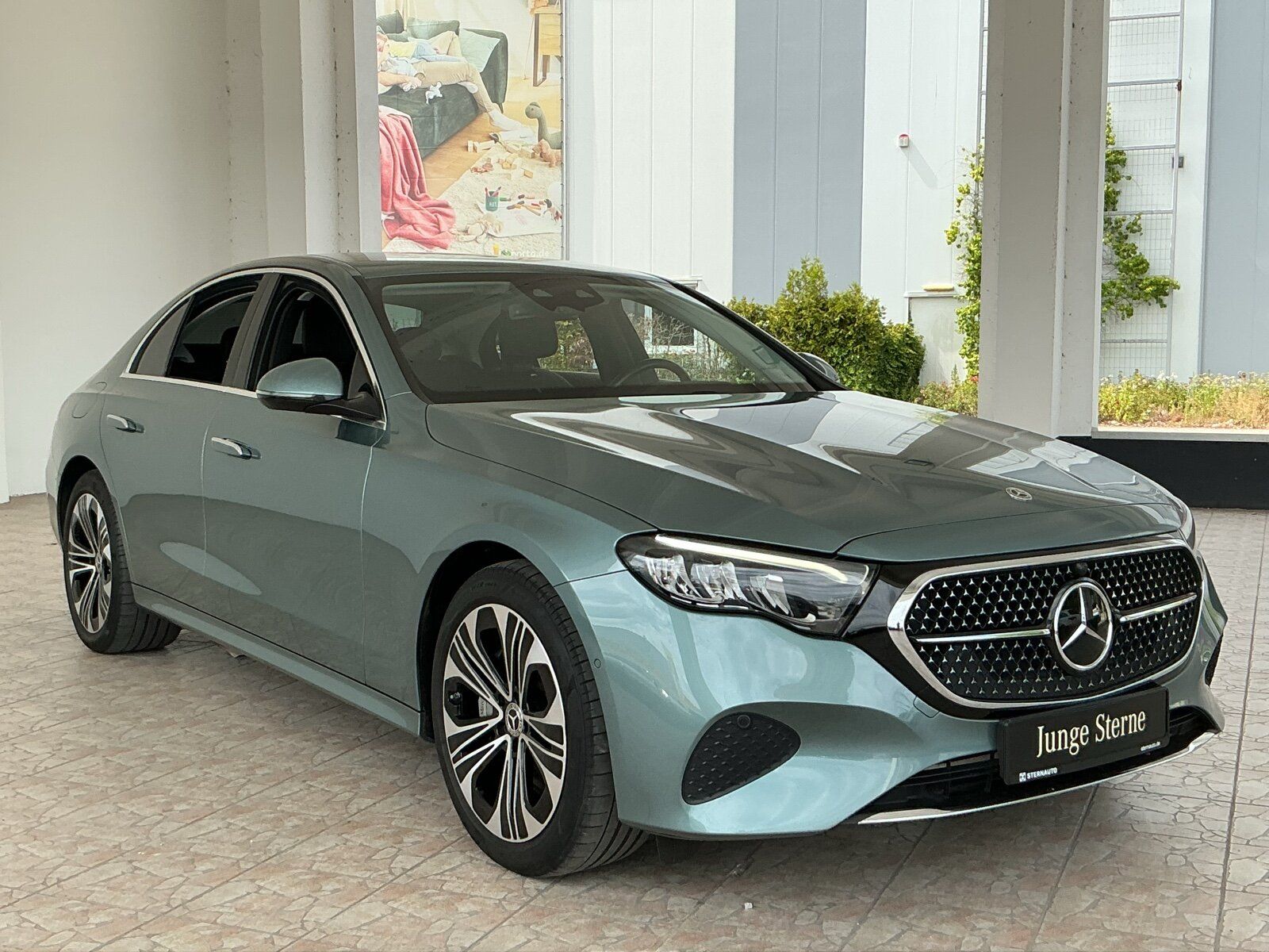 Mercedes-Benz E 300 de Avantgarde/Distronic/Kamera/LED/Navi imagem 3