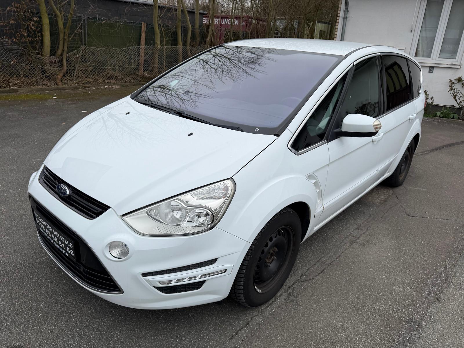 Ford S-MAX Titanium | SHZ | MFL | NAVI | GARANTIE |