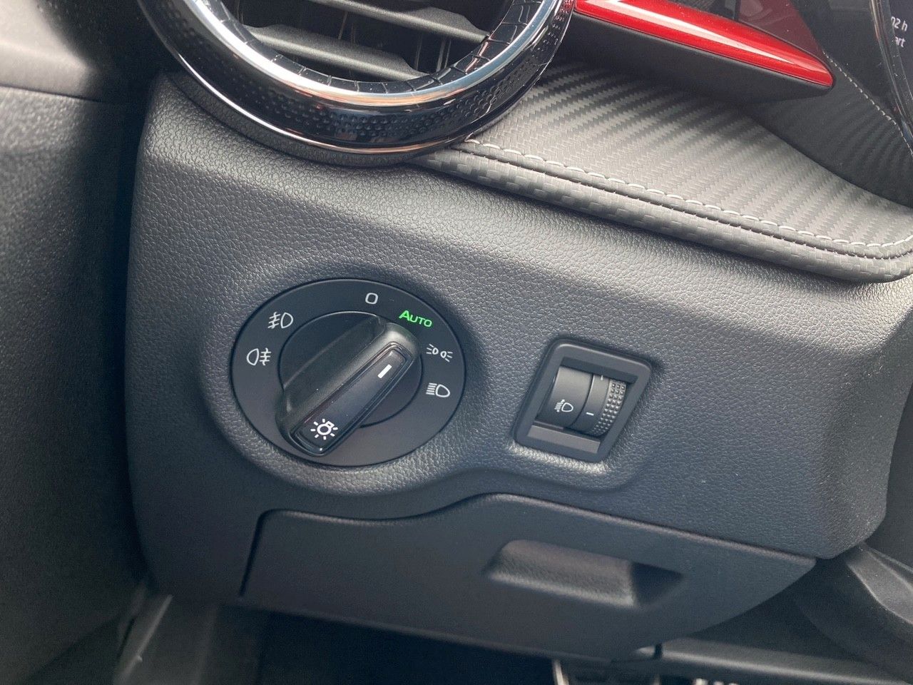 Fahrzeugabbildung SKODA Fabia 1.5l TSI 110kW DSG Monte Carlo+ACC+KAMERA+