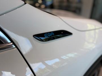 2021 Mercedes-BENZ EQA — миниатюра 32