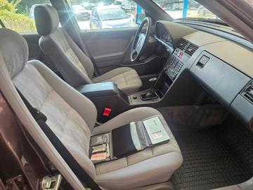 صورة مصغرة 19 لـ 1993 Mercedes-BENZ C 220