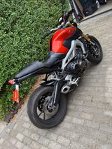 Yamaha MT 09 - YAMAHA ORANGE