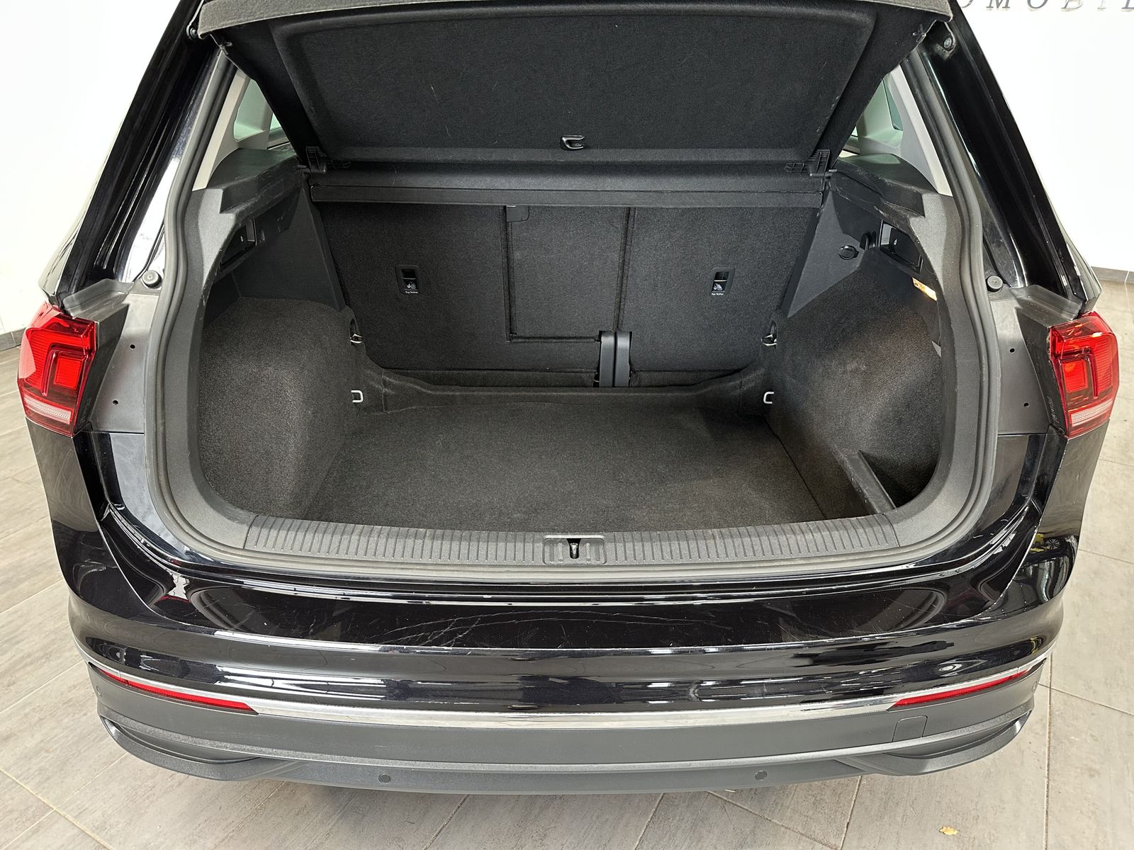 Fahrzeugabbildung Volkswagen Tiguan 1.5 TSI DSG Life LED+ACC+KAMERA+KEYLESSGO