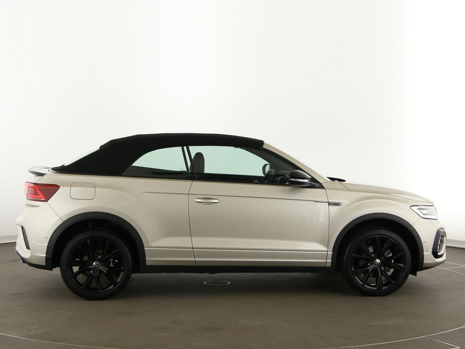 Volkswagen T-Roc - Bild 11