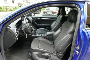 Fahrzeugabbildung Audi A3 S line Sportpaket ultra, Xenon / Navi